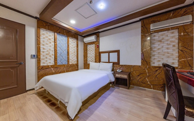 Hotel BNB