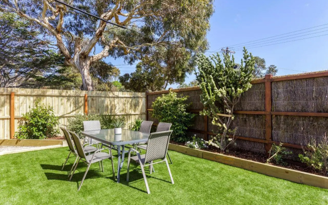 2 Bedroom Unit - Close To The Beach