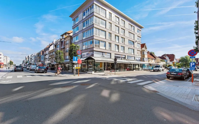 Apartment in Koksijde for 6 Person