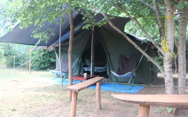 Dev's Campground