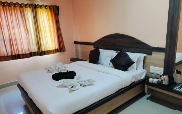 Hotel Sai Laxmi