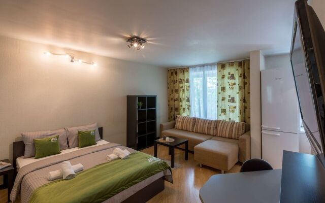 AG Apartment on Mashinostroenya 9, 135