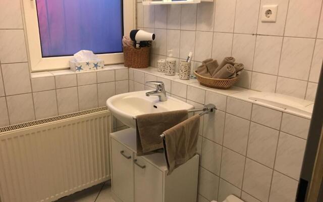 2 Zimmer Wohnung Wuppertal mit Terrasse