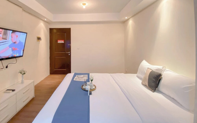 Cozy Studio At Metropark Condominium Apartment