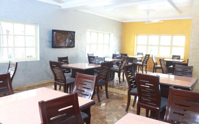 Emrosy Hotels And Suites