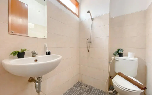 Good Deal And Homey Studio Apartment At Margonda Residence 1