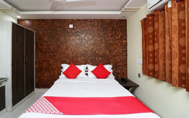 Hotel Taj Palace By OYO Rooms