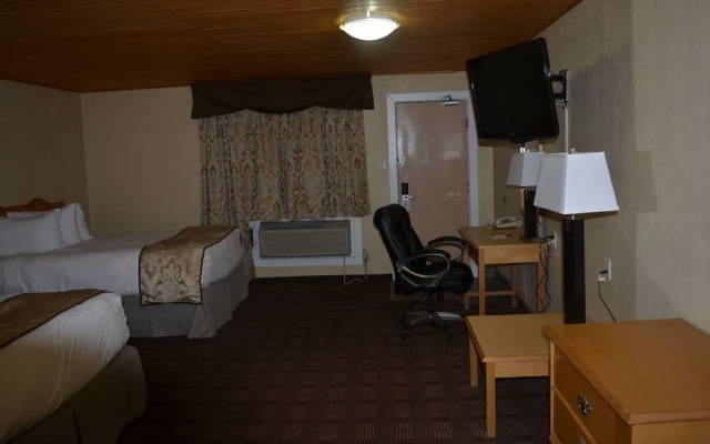 Econo Lodge Inn & Suites