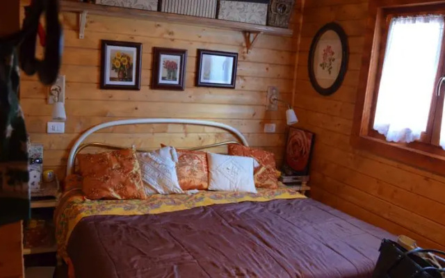 Luxurious Farmhouse in Aulla with Swimming Pool