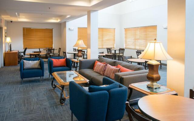 Holiday Inn Express Hotel & Suites Chanhassen by IHG