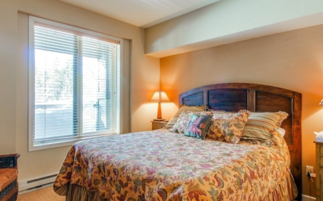 Mammoth Green Condos