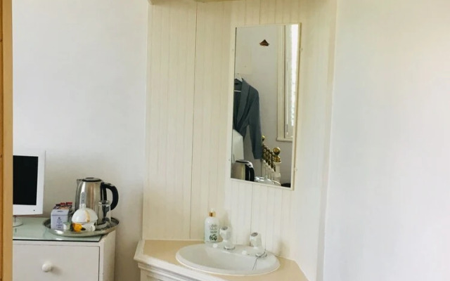 Cornerstones Guest House