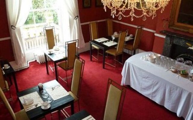 Hedgefield House Hotel