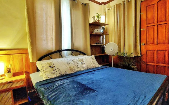 Room-couple Room 2C Transient Baguio Wif