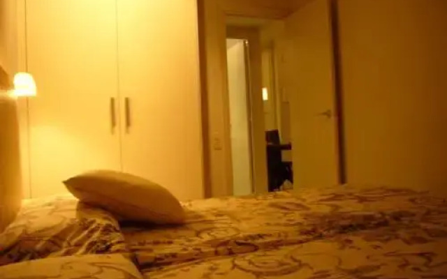 Apartaments Sant Jordi Sagues