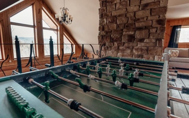 Le St-c me- Spa-piscine- Billard - Ski Val St-c me