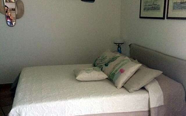 VelaLatina Residence B&B Soverato - Camera Maestrale & Camera Tramontana