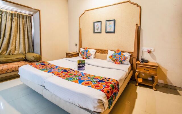 FabHotel Rajwada Baner