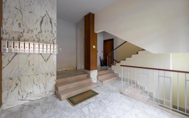 JOIVY Family Flat W/Terrace & Parking Near Beach