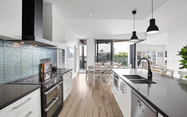 GEORGE8- The Ultimate Family Beach House