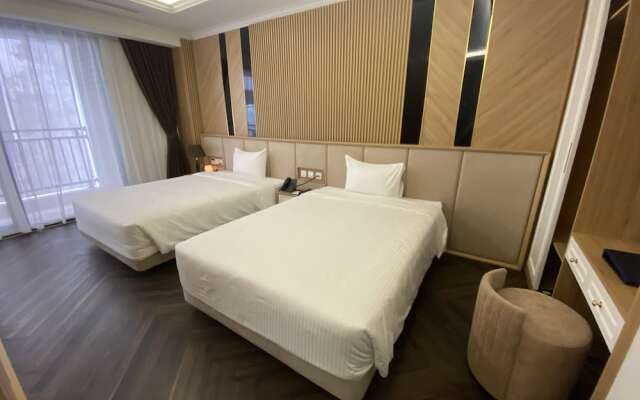 Riverside Hotel Ha Nam