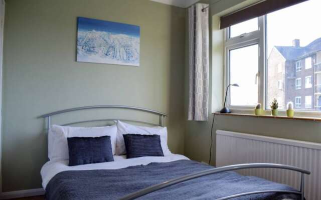 3 Bedroom Home Next to Greenwich Park