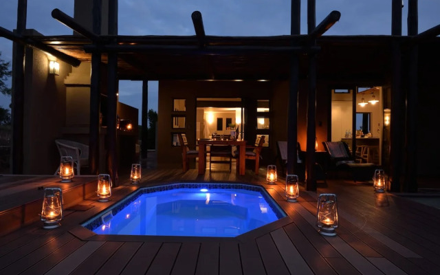 iKhaya LamaDube Game Lodge