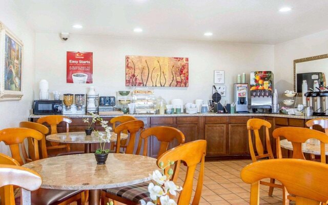 SureStay Hotel by Best Western Williams