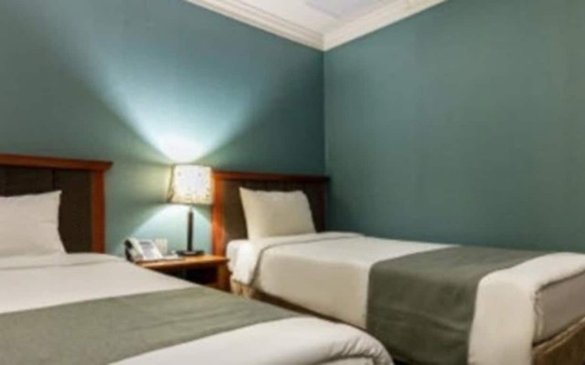 Prime Tourist Hotel