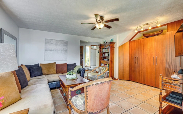 Ultimate Oceanfront Townhome Located on Kona Coast