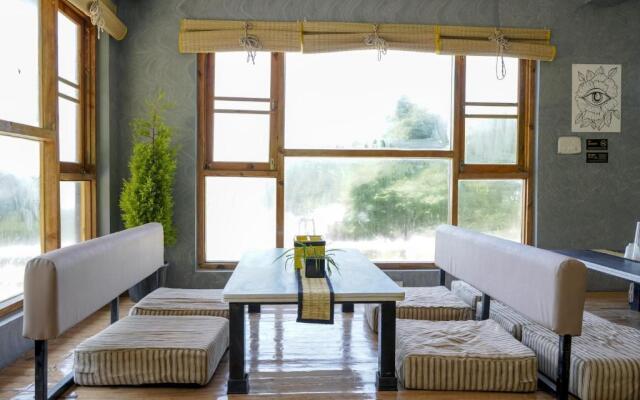 The Hosteller McLeodganj