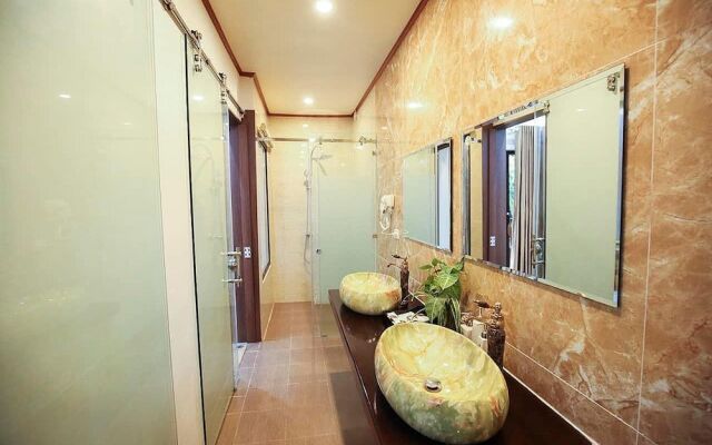 Trang An Resort