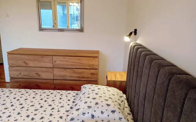 Cozy Trogir Apartment With 3 Bedrooms