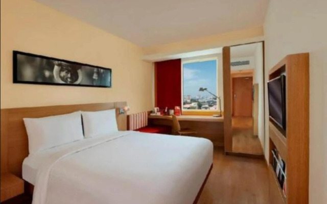 ibis Navi Mumbai Hotel