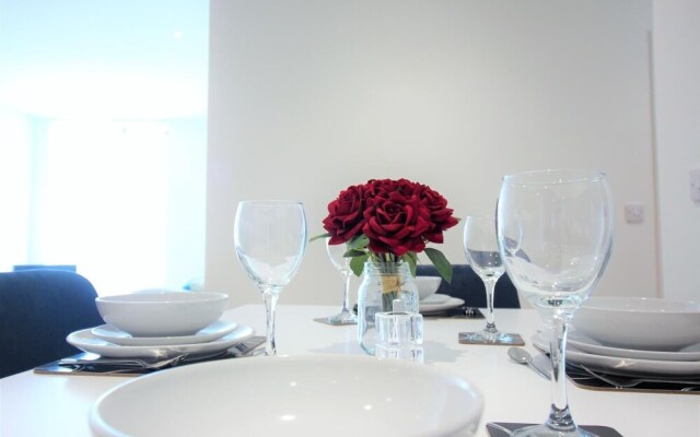 Braybrooke Apartments