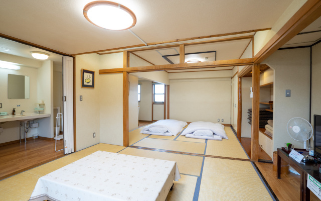 Tachikawa Hotel