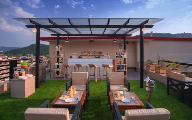 Aabas Pokhara by Barahi Hospitality