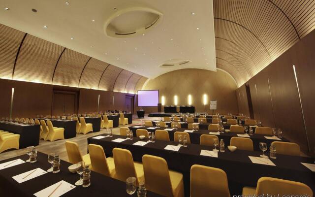 Mövenpick Hotel Jakarta City Centre