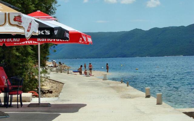 Holiday Home Apartment Tedo