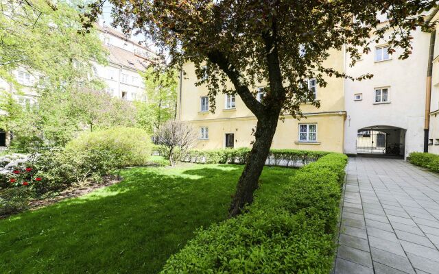 Spacious apartment in the Old Town