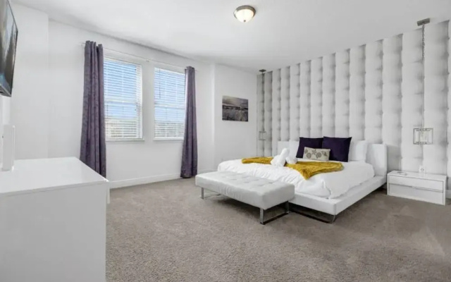 371-8-pc-fabulous Home With Private Pool and spa