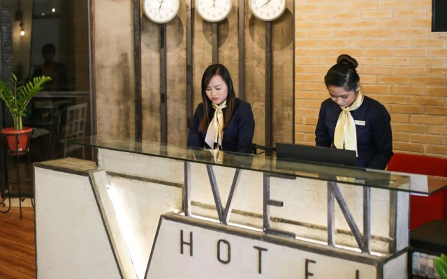 Viven Hotel