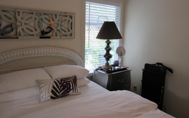 Heathergate Cottage and Suites