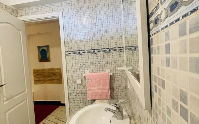 Coquet Appartement À Casablanca