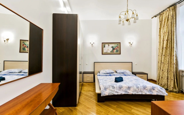 Arbatskiy Hotel