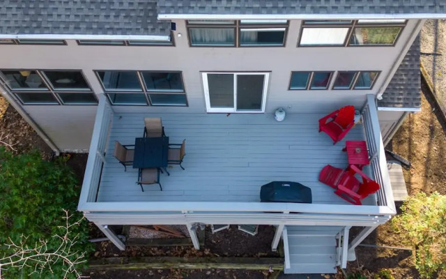 Wintergreen Retreat Jacuzzi Sauna dog Friendly