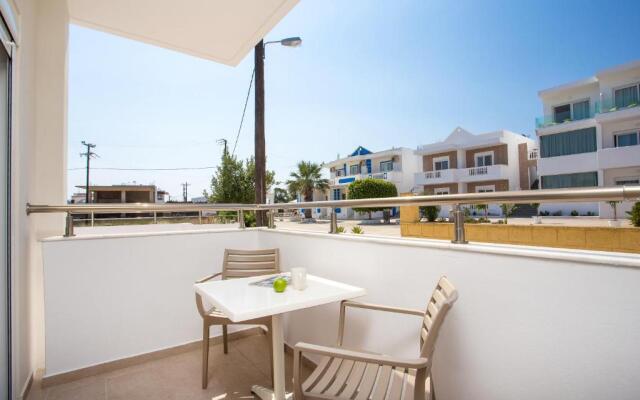 Avi Suites 1