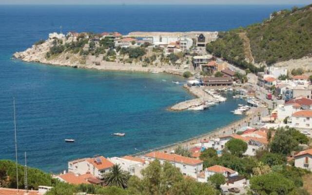 Seaview Apartment Karaburun