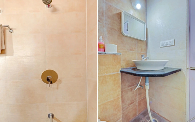 Suraksha Stay by OYO Rooms