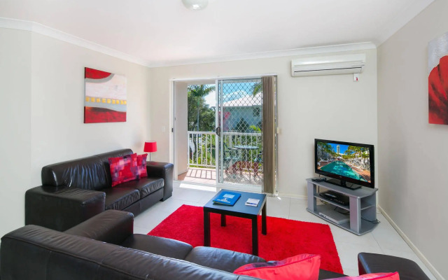 Bay Lodge Apartments